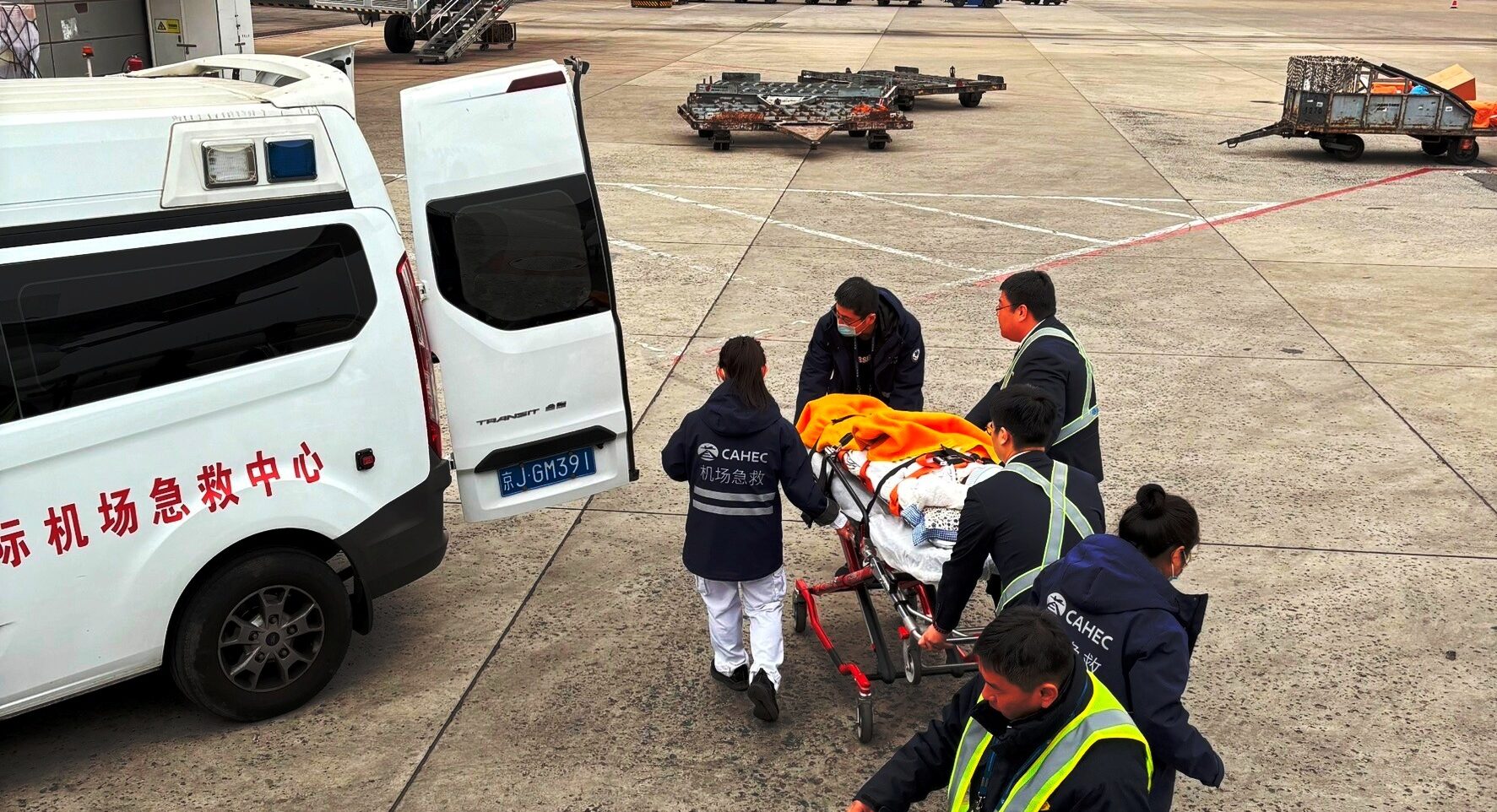 把患者移送到全世界
私立急诊医疗的最后堡垒　联系邮箱：lieben@msh.biglobe.ne.jp